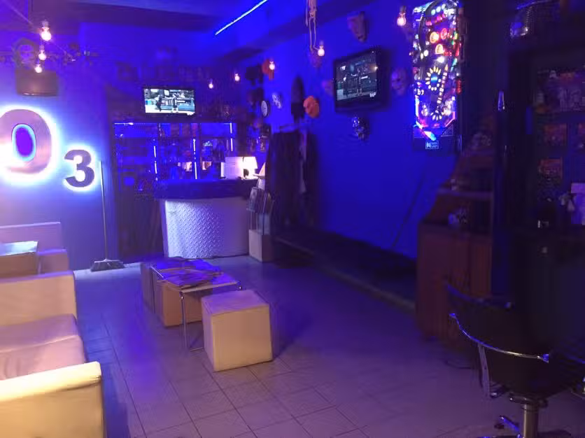 Peluquer&iacute;a y barber&iacute;a Ozono