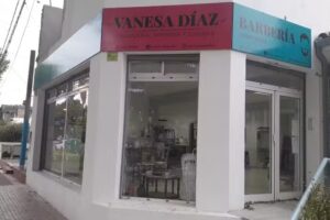 Peluquer&iacute;a y escuela Vanesa D&iacute;az