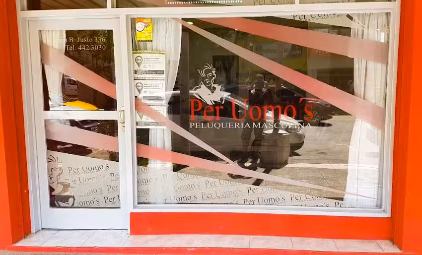 Per Uomo&rsquo;s peluquer&iacute;a masculina