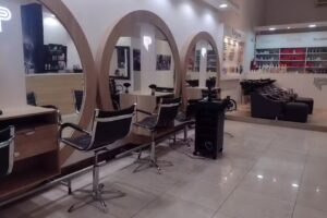 Pino Peluquer&iacute;a