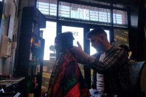 POP Peluquería & Barbería