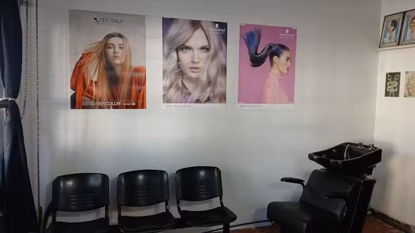 Quevedo Mauricio Peluquer&iacute;a Unisex