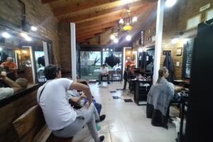 QUIMERA BARBER&Iacute;A , PELUQUER&Iacute;A UNISEX y NI&Ntilde;OS