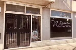 R Estilistas Coiffeur Unisex