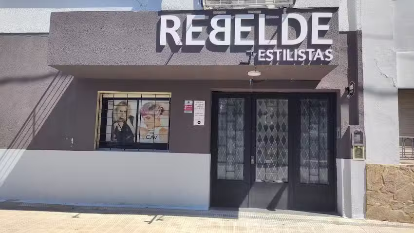 Rebelde estilistas