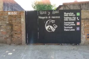 Risos y Lisos &ndash; Peluquer&iacute;a De Mascotas