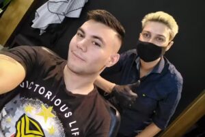 Roberto Barzola PELUQUERIA MASCULINA