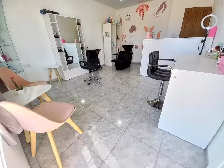 Romina Garcia Makeup & Hair