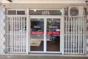 Rosa Blanca Sal&oacute;n Unisex