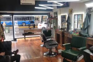 Rufianes Barberia San Isidro