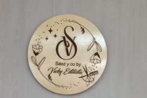 Saez y co by Vicky estelista peluquería y estética integral