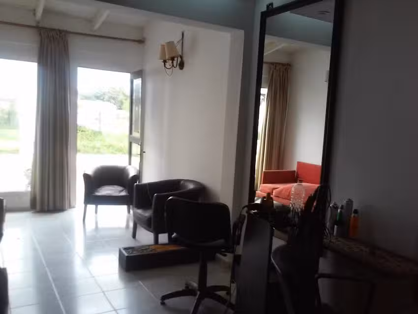 Sal&oacute;n de Belleza Cristina Gonz&aacute;lez