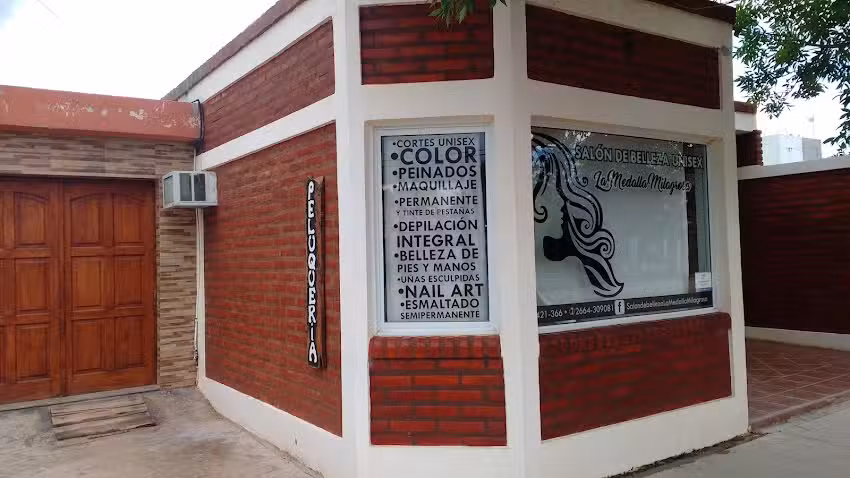 SAL&Oacute;N DE BELLEZA LA MEDALLA MILAGROSA DE CAROLINA PIOMBO