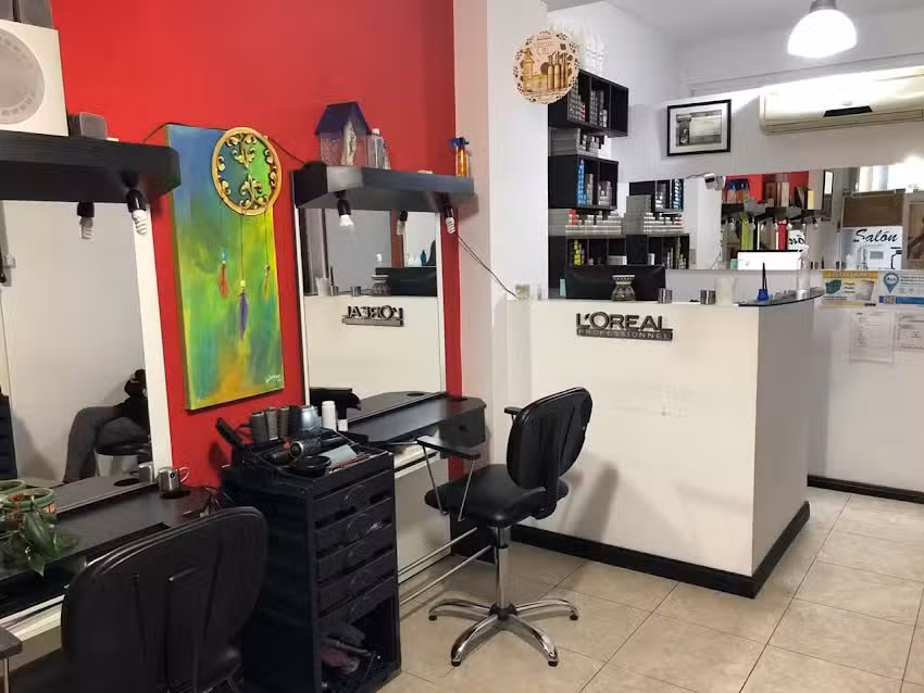 Sal&oacute;n de belleza Lourdes