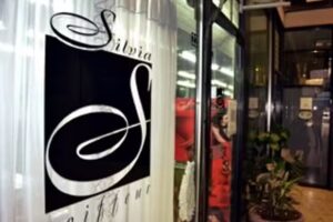 Sal&oacute;n de Belleza Silvia Coiffeur [Peluquer&iacute;a de Damas]