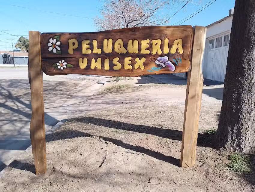 Sal&oacute;n de Belleza Unisex Liliana Peluqueria Unisex