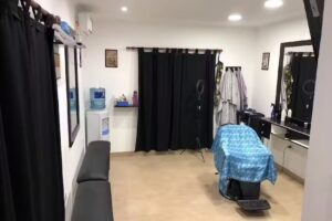 Sal&oacute;n de corte privado &ndash; Dylan Melchiori