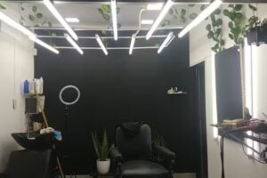 Sal&oacute;n Leito Pelu &ndash; Peluqueria/Barberia