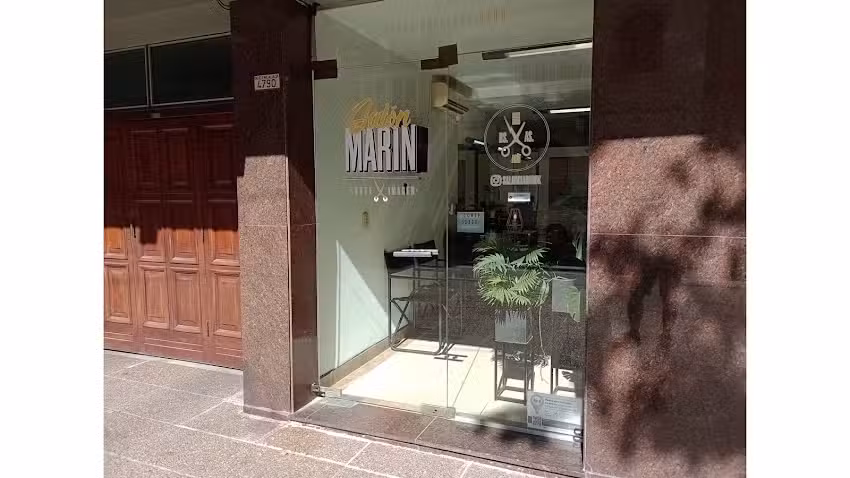 Sal&oacute;n Mar&iacute;n