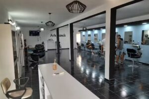 Sal&oacute;n Unisex Artemano&rsquo;s