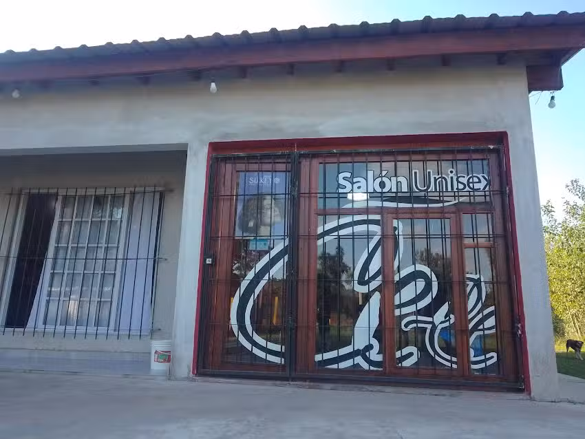 Sal&oacute;n unisex Cece