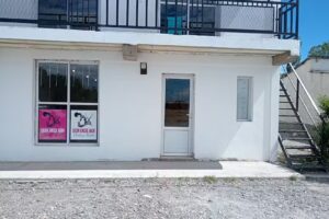 Sal&oacute;n Unisex Maio Barberia