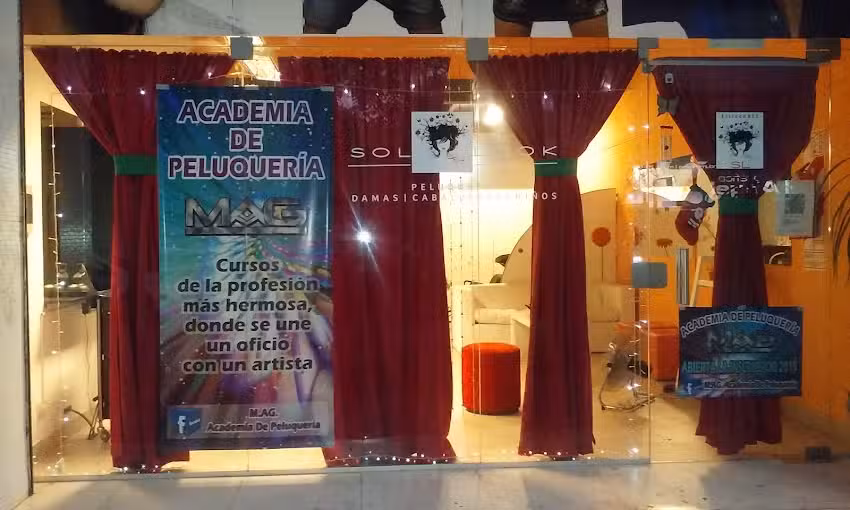 Sol Look Peluquer&iacute;a Y M.AG.Escuela de Peluquer&iacute;a