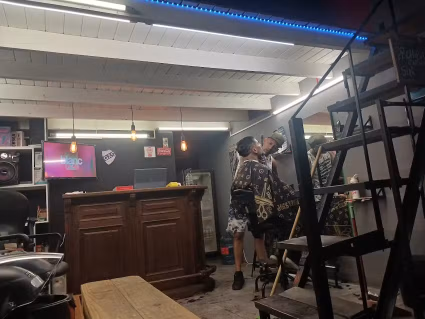 SOUTHSIDE peluquer&iacute;a