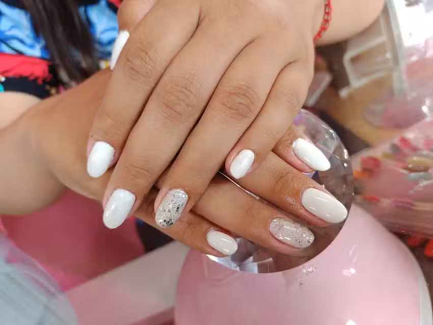 Strato Lady&rsquo;s peluquer&iacute;a y est&eacute;tica