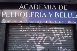 S&uuml;dStil Barber&iacute;a y Sal&oacute;n unisex