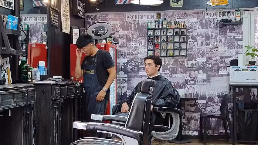 The Barber Job &ldquo;La Estacion&rdquo;