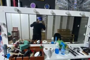 The Golden Boy Barberia