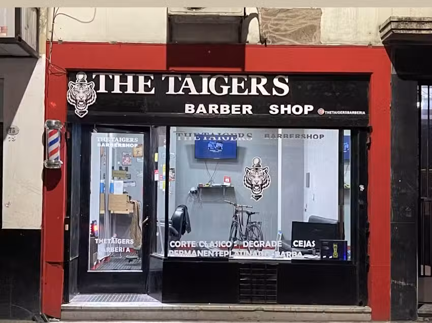The Taigers Barber Shop-Barber&iacute;a