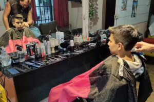 Tito Peluquería Unisex