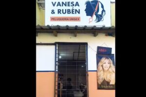 Vanesa y Rubén Peluqueria Unisex