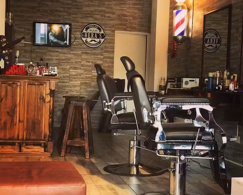 Vera&rsquo;s Barber Shop Peluquer&iacute;a Masculina