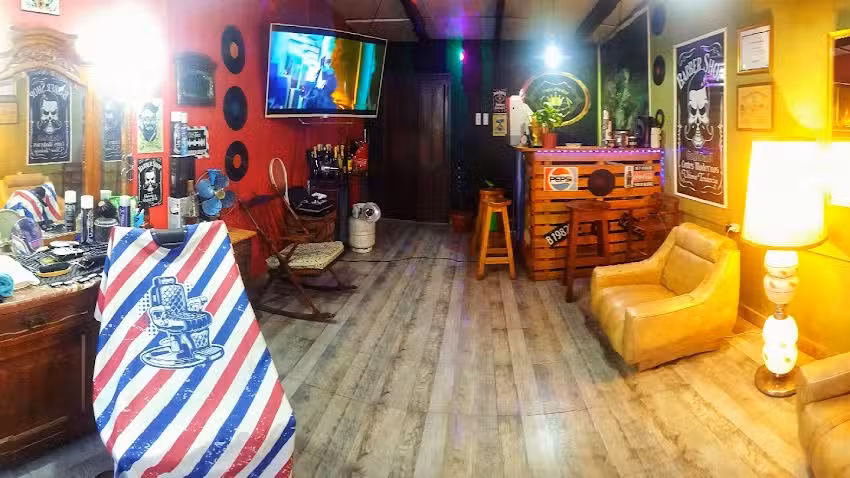 Viejo Garage Barberia