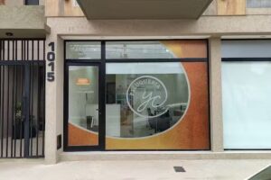 YC PELUQUER&Iacute;A